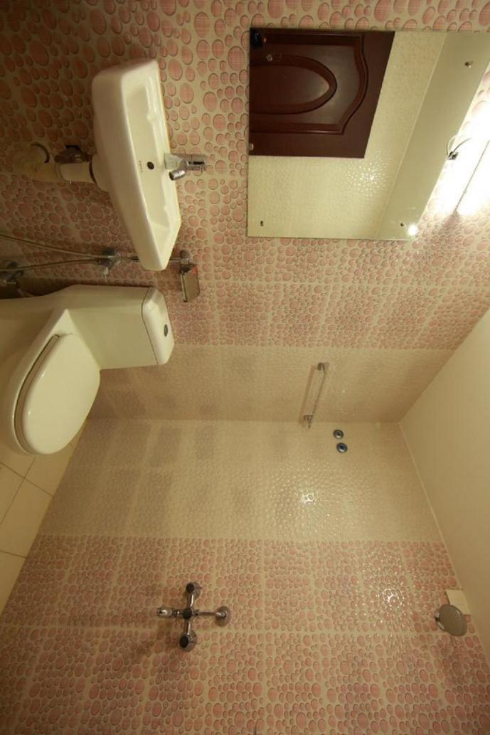 Sara Hotels And Apartments Nedumbassery Quarto foto