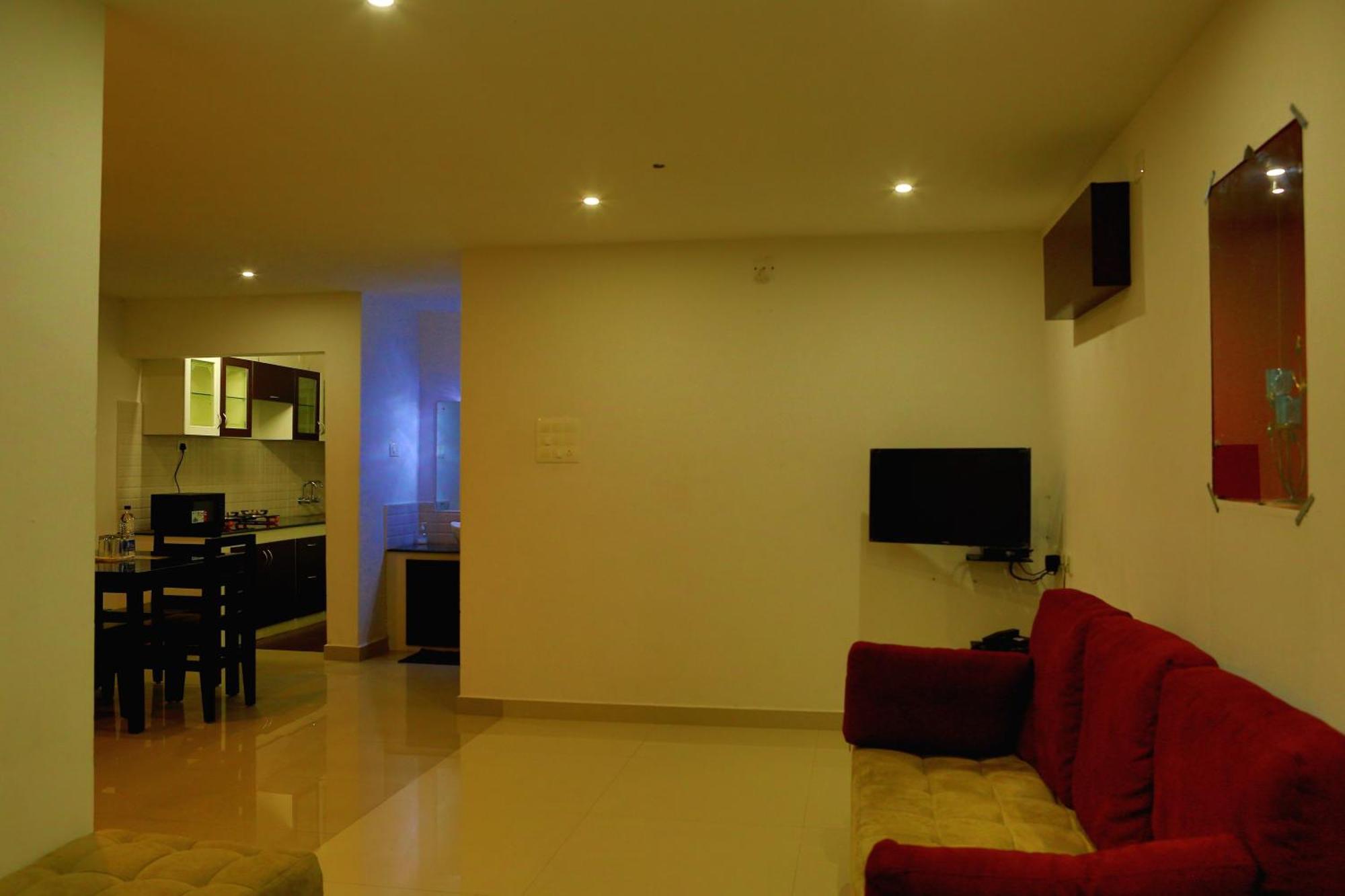 Sara Hotels And Apartments Nedumbassery Quarto foto